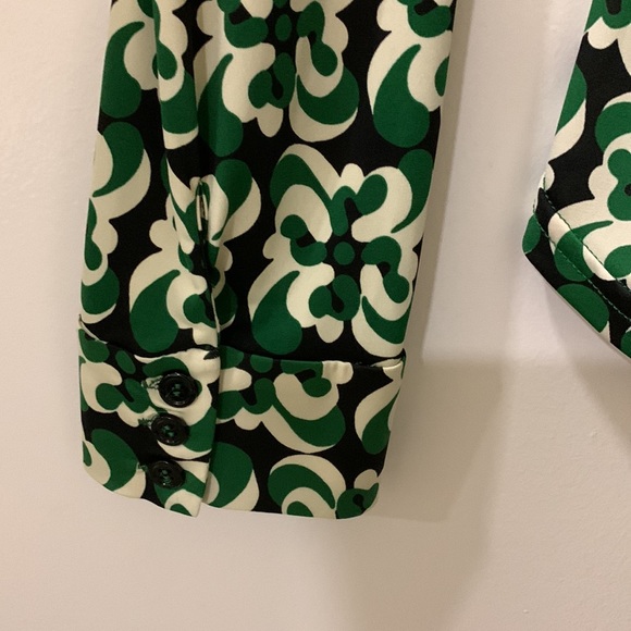 Brand New! Zara top size XS - Picture 6 of 7